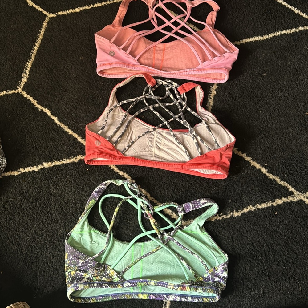 Lululemon Free to be Wild size 8 - Picture 2 of 3